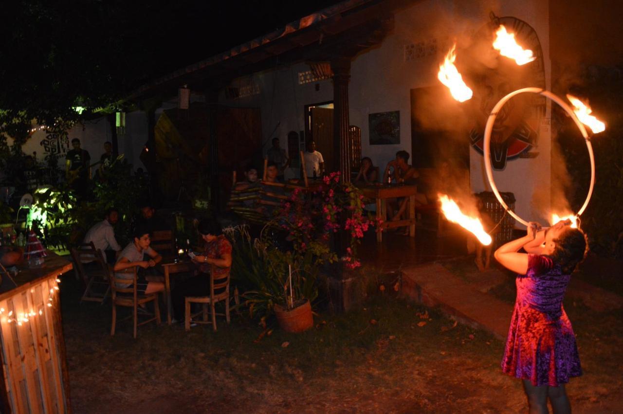 Caracolito Hostel Las Penitas Luaran gambar