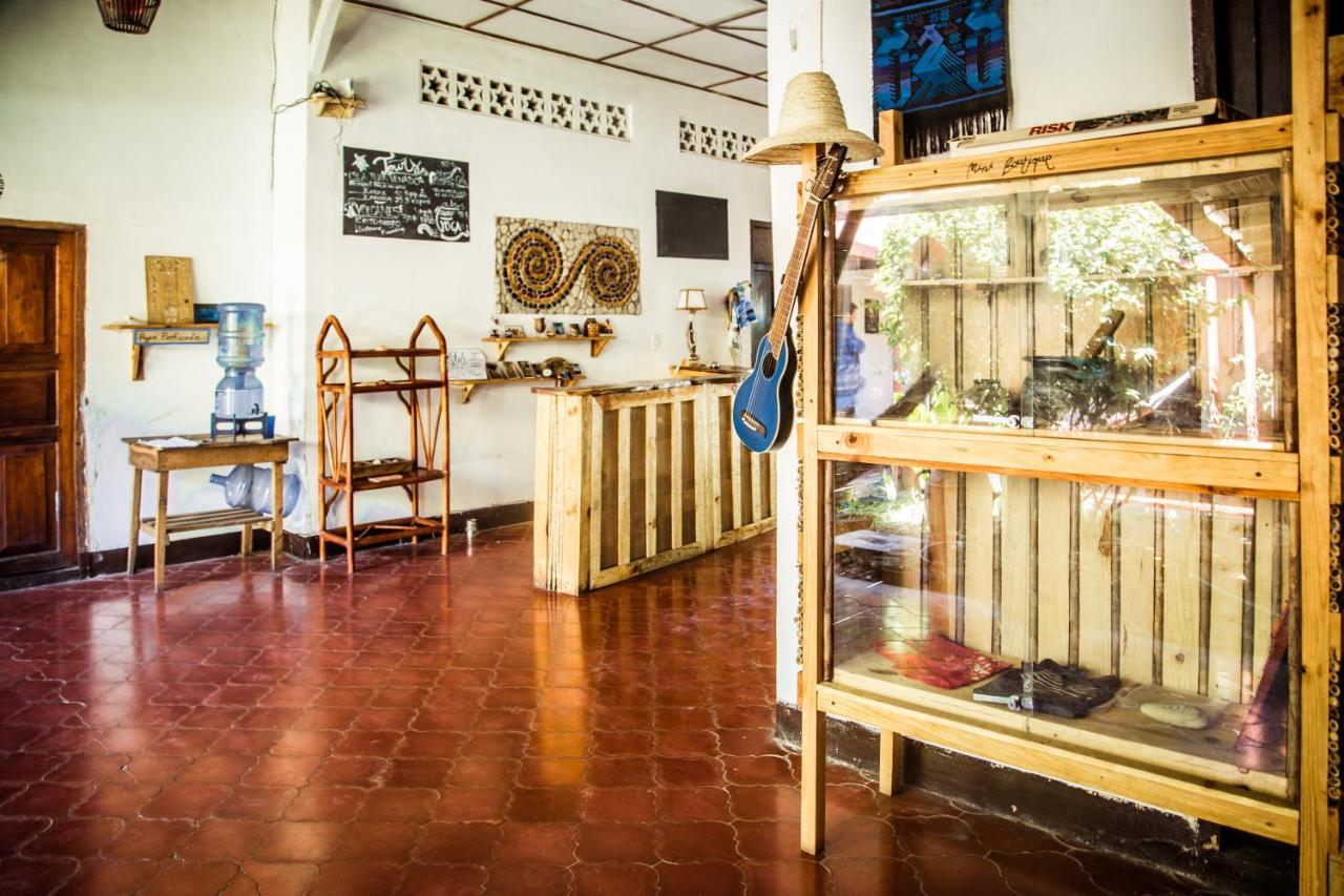 Caracolito Hostel Las Penitas Luaran gambar